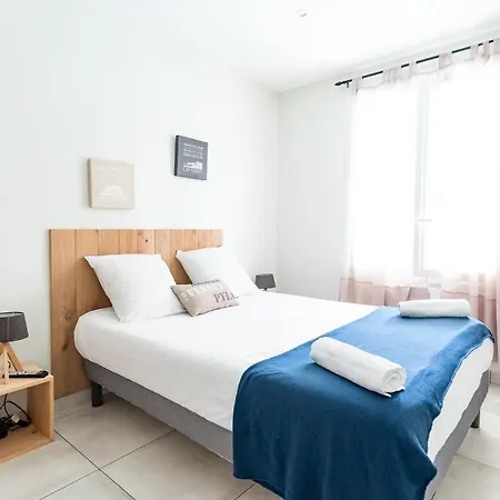 Holiday home Maison Alma☆ Piscine Chauffee & Jacuzzi Prives☆☆☆ Biganos